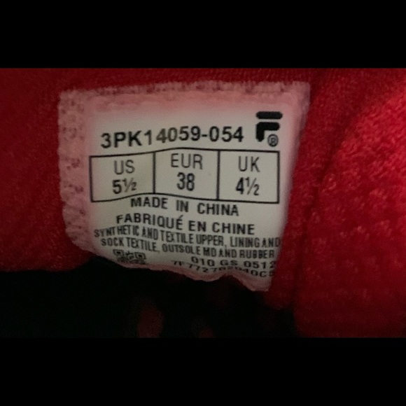 Boys Fila Skeleton-Toe Tennis Shoes - Picture 4 of 4